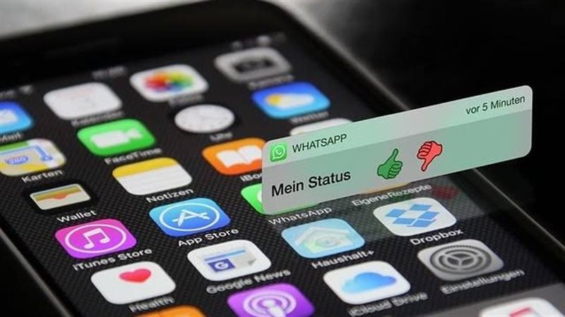 تطبيق واتساب 