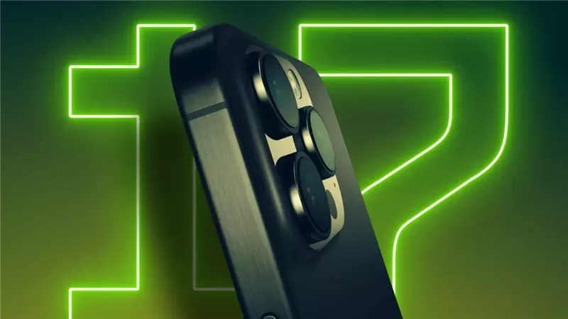 آيفون 17