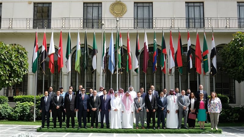 برنامج تدريبي لوفد من الدبلوماسيين 