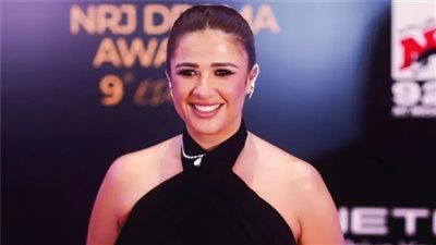 ياسمين عبد العزيز تكشف سر تألقها في حفل 