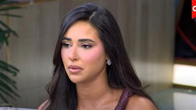 كنت مضغوطة.. آية سماحة تعتذر لمشيرة إسماعيل بعد أزمة «العيادة البيطرية»