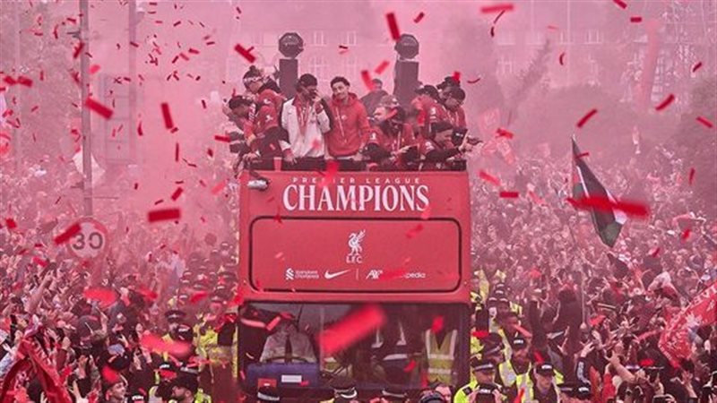 احتفالات ليفربول