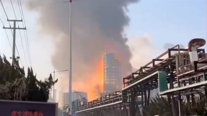 انفجار مصنع كيماويات في الصين