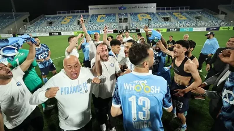 احتفالات بيراميدز 