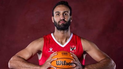 مصطفى كيجو لاعب السلة: نهدي بطولة السوبر لجمهور الأهلي العظيم