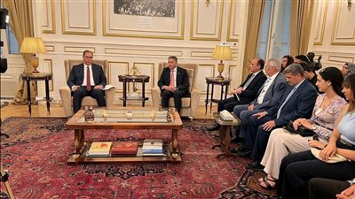 نائب وزير الخارجية يلتقي بأبناء الجالية المصرية في اليونان (صور)
