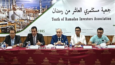  العاشر من رمضان تستقبل وفدا من دول غرب أفريقيا للاطلاع على تطوير المناطق الصناعية