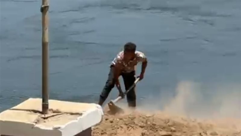جانب من حالة التعدى على نهر النيل 