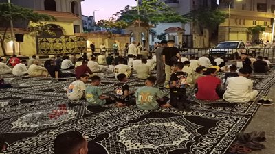 بث مباشر ..وسط أجواء روحانية.. توافد المصلين لأداء صلاة عيد الأضحى بالمحلة