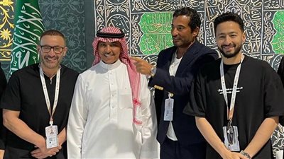 عد إتمامه مناسك الحج.. عمرو سعد بصحبة وزير الإعلام السعودي