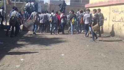 مشاجرة بين طلاب داخل مدرسة بالفيوم تنتهي بإصابة أحدهما.. ما القصة؟