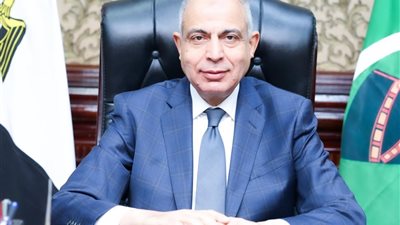 استعدادا لامتحانات الثانوية العامة.. محافظ المنيا يوجه بسرعة تجهيز اللجان