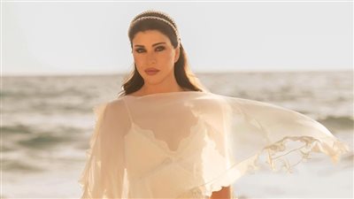 باللون الأبيض على البحر.. جومانا مراد تتألق في أحدث ظهور 