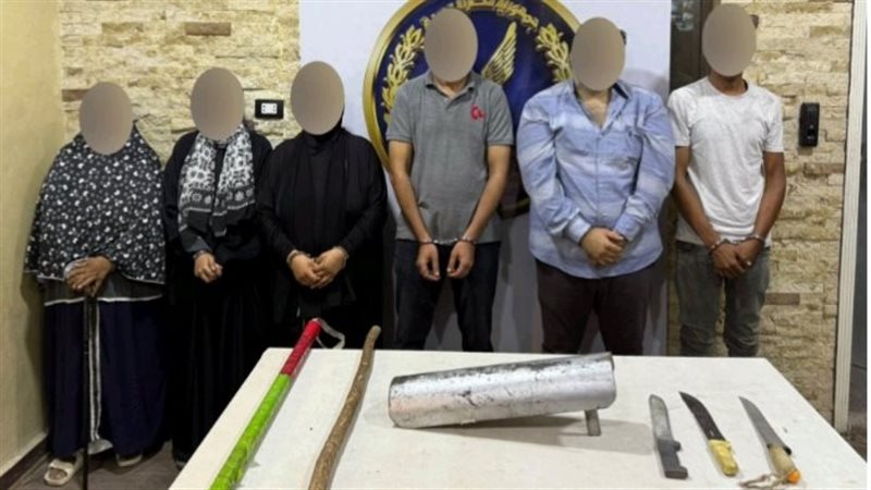 المتهمين 