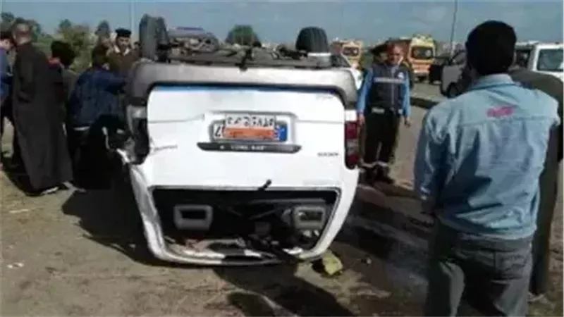 انقلاب ميكروباص أرشيفية 