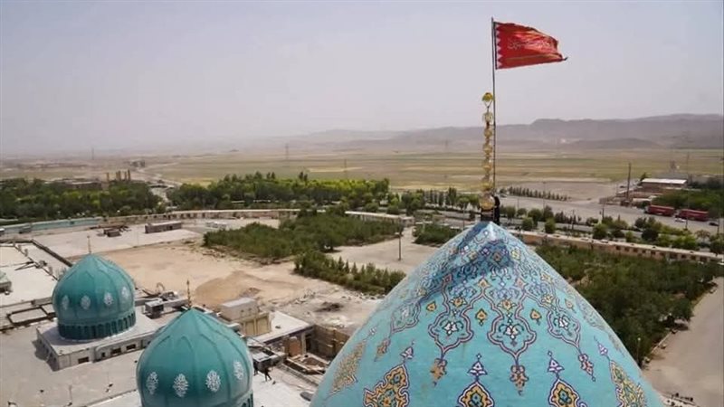 إيران ترفع راية 