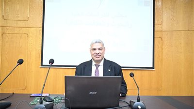 جامعة الفيوم: تخفيض مصروفات الدراسات العليا للطلاب ذوي الإعاقة