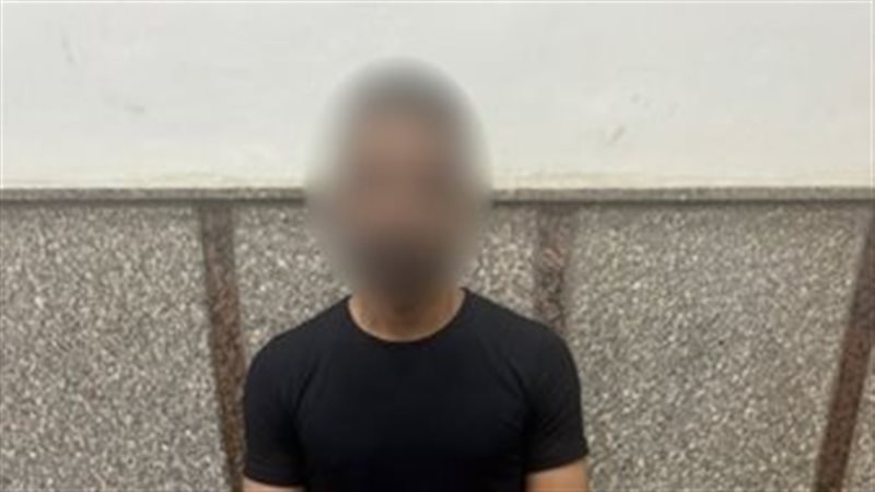التهم بالتعدي على ماشية  محملة على سيارة 