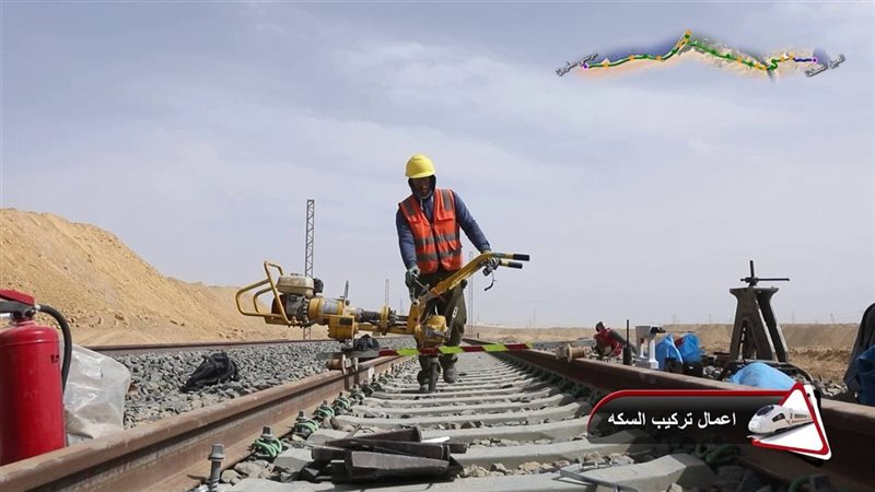 تركيب سكة حديد القطار الكهربائي السريع