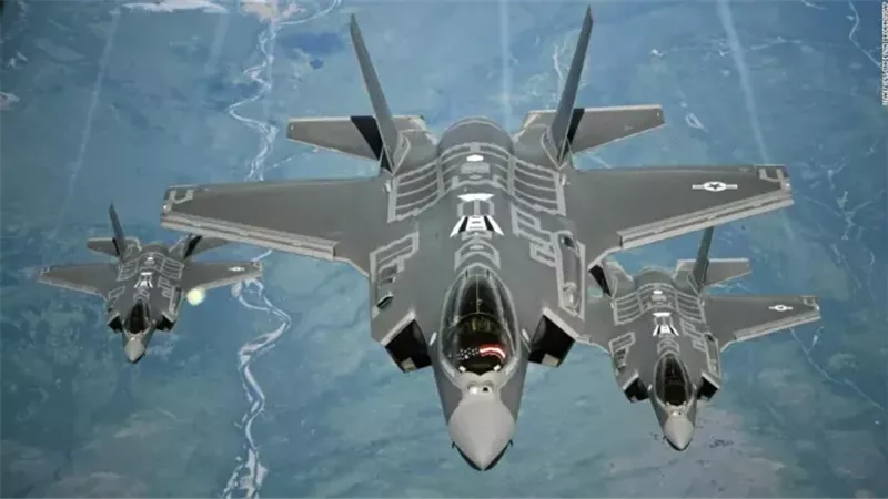 طائرات F-35
