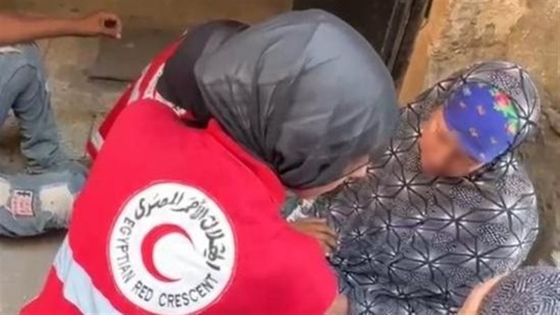 الهلال الأحمر في حادث عقار حدائق القبة