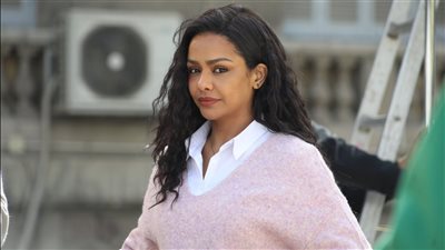 وفاة والدة أسماء أبو اليزيد في الحلقة 20 من مسلسل فات الميعاد