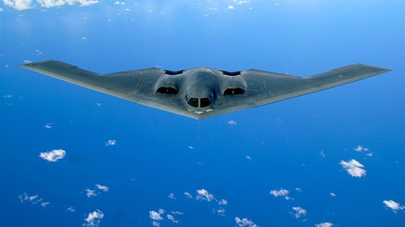قاذفات شبح أمريكية من طراز B-2 Spirit