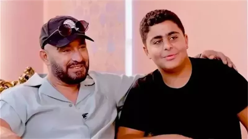 أحمد السقا وابنه حمزة