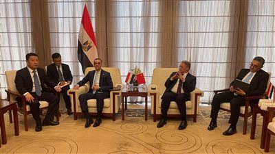 تشمل تحلية المياه.. وزير الاستثمار يستعرض بالصين فرص الاستثمار بالسوق المصرية
