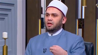 ما حكم سماع الأغاني وهل هي جائزة أم محرمة؟ أمين الفتوى يجيب