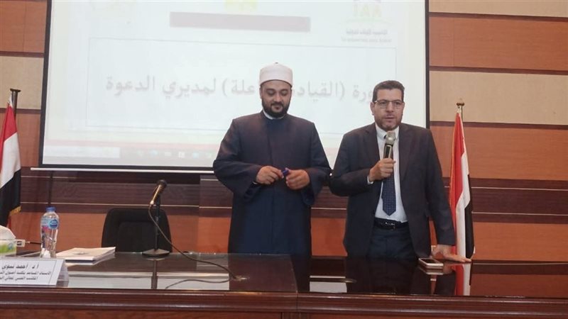 الدكتور أحمد النبوي