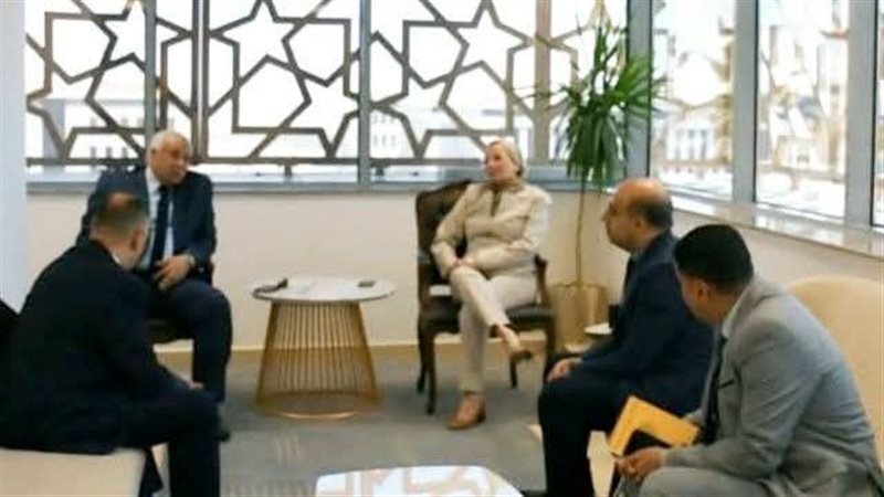 وزيرة البيئة 