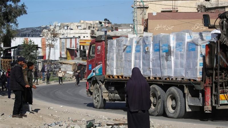مساعدات إنسانية لقطاع غزة 