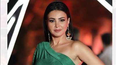 نجمي خفيف.. دينا فؤاد تكشف عن طريقتها للتعامل مع الحسد
