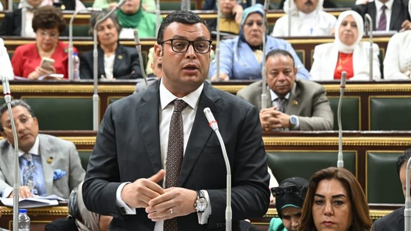 وزير الإسكان