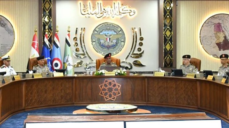 جانب من الإعلان عن دفعة جديدة 
