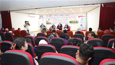 جامعة الفيوم تؤكد دورها المجتمعي والثقافي في ندوة ضمن فعاليات معرض الفيوم للكتاب