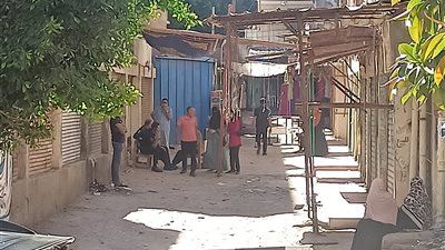 طلاب شعبة العلمي يؤدون امتحان الرياضيات البحتة بالنظام الجديد في المحلة (فيديو)
