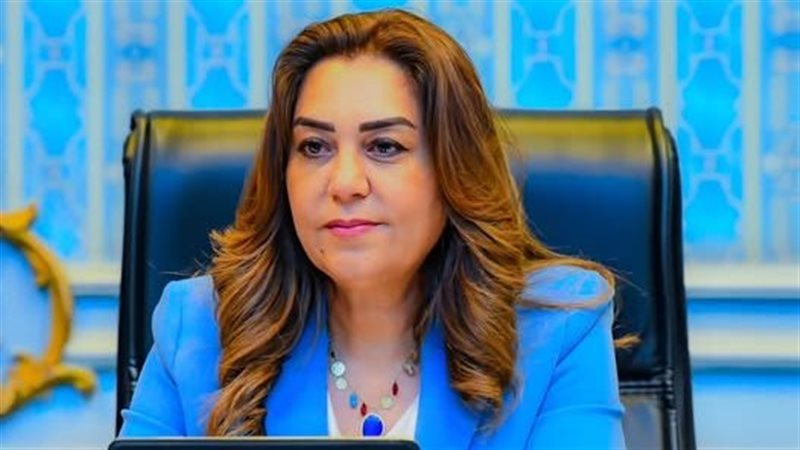 وزيرة التنية المحلية.. منال عوض 