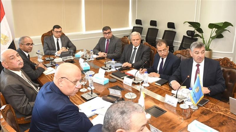 وزير الإسكان