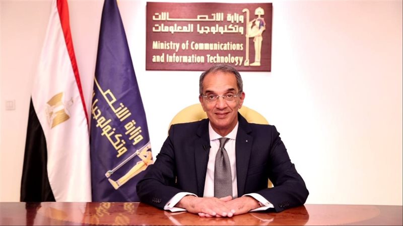 عمرو طلعت
