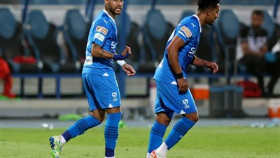 النجوم تتساقط.. «صدمة» تضرب الهلال السعودي