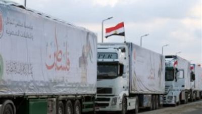 القاهرة الإخبارية: دخول أول شاحنة وقود من معبر رفح إلى قطاع غزة