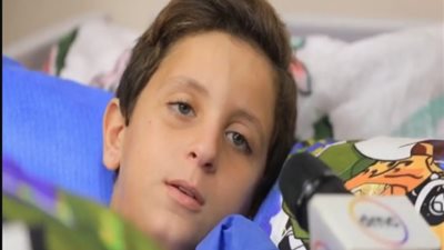 الطفل الفلسطيني عبد الله كحيل: «طلبت أتعالج في مصر لأني بحبها»