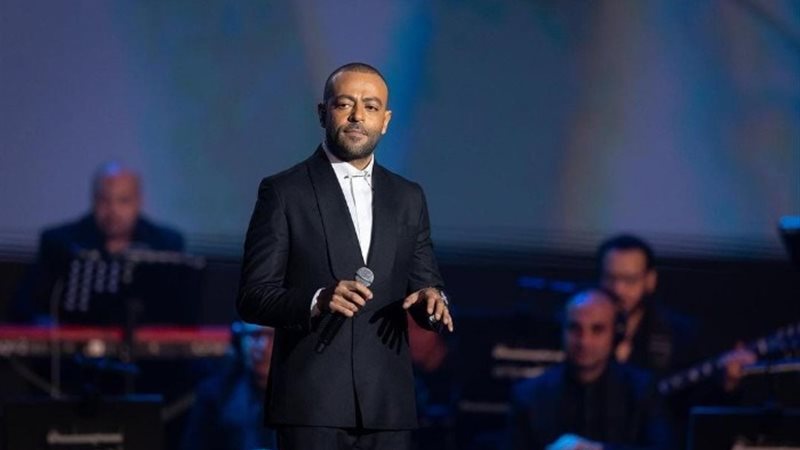 تامر عاشور