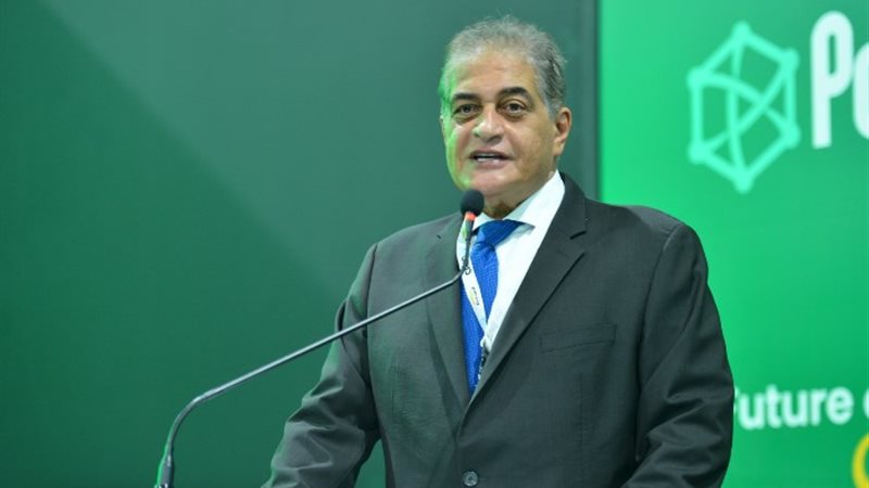 أسامة كمال