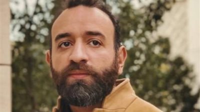 عمرو سلامة يُهدي فيلم «شماريخ» لروح الراحل مصطفى درويش