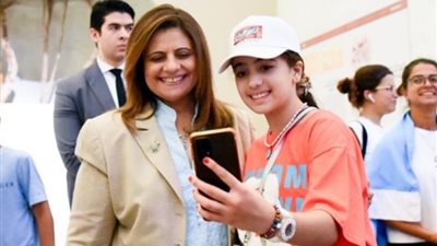 تسوية موقف التجنيد للمصريين بالخارج.. أبرز أنشطة وزيرة الهجرة الأسبوع الماضى