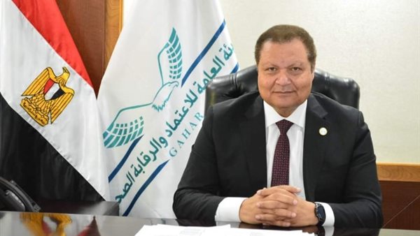 الدكتور أحمد طه رئيس
