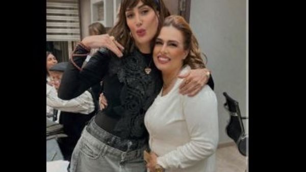 غادة عبد الرزاق وسيمون
